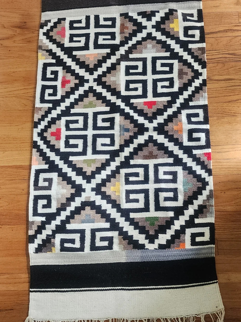 Woven Geometric Black & White Accent Throw Rug with Multicolor Accents 59